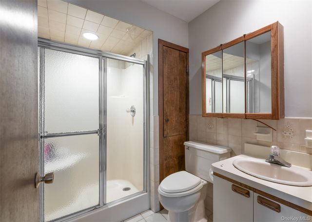 16 Van Orden Avenue, Suffern, NY 10901