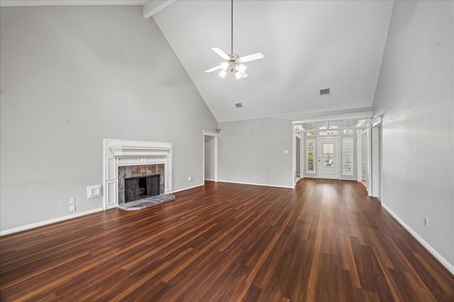 2102 Grand Mesa Drive, Kingwood, TX 77345
