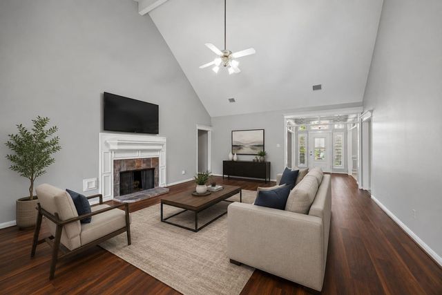 2102 Grand Mesa Drive, Kingwood, TX 77345