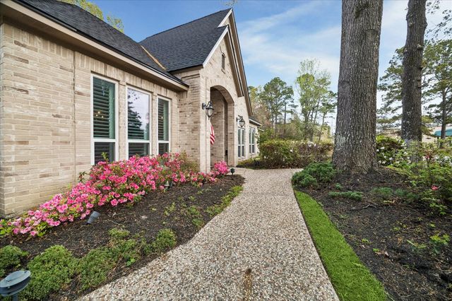 2102 Grand Mesa Drive, Kingwood, TX 77345