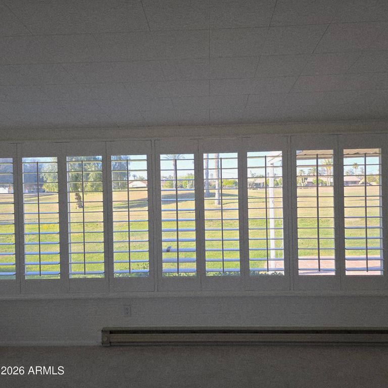 Image 10 of property listing at 10856 W ABBOTT Avenue, Sun City, AZ 85351