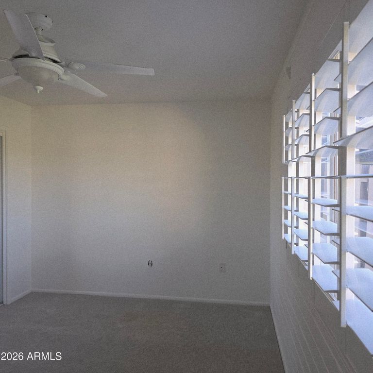 Image 31 of property listing at 10856 W ABBOTT Avenue, Sun City, AZ 85351