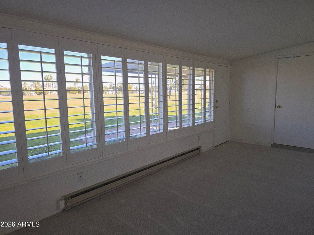 Image 9 of property listing at 10856 W ABBOTT Avenue, Sun City, AZ 85351