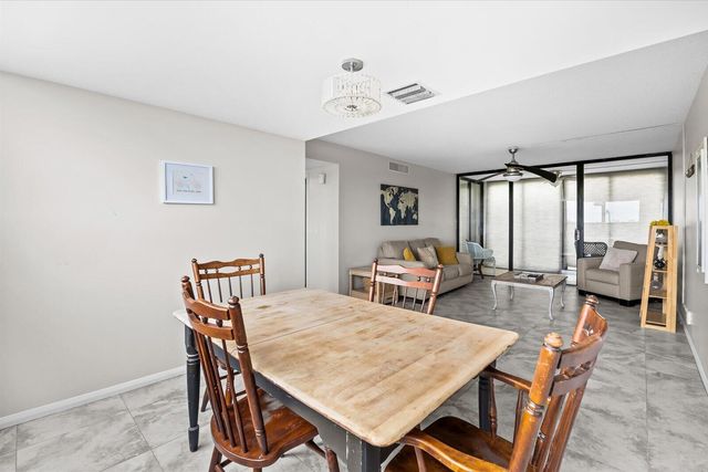 3452 NE Causeway Boulevard NE 17-404, Jensen Beach, FL 34957