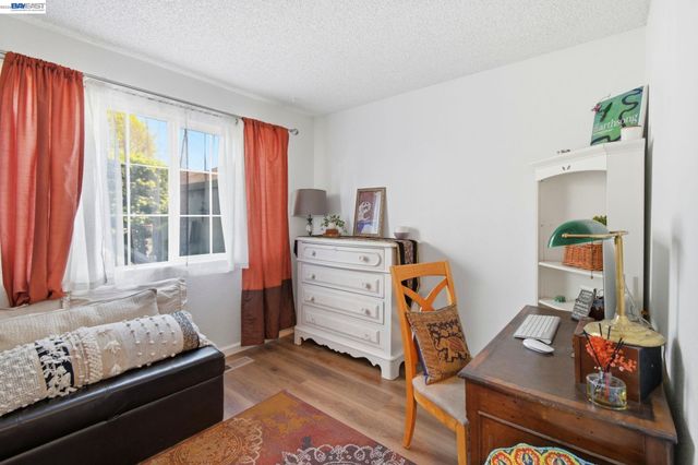 1863 Shirley Dr, Benicia, CA 94510