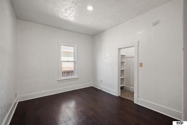 2738 Browne Street, Omaha, NE 68111