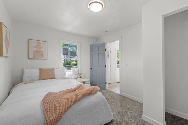 1027 E Princeton Ave, Spokane, WA 99207
