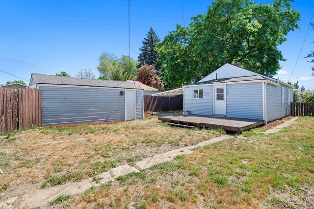 1027 E Princeton Ave, Spokane, WA 99207