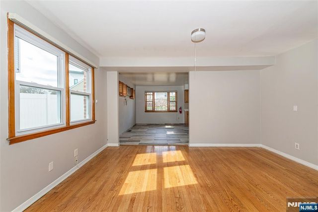 3 Vivian Court, Fair Lawn, NJ 07410