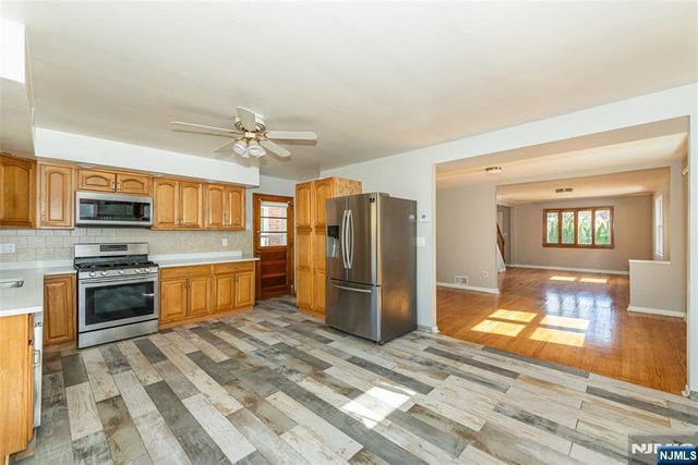 3 Vivian Court, Fair Lawn, NJ 07410