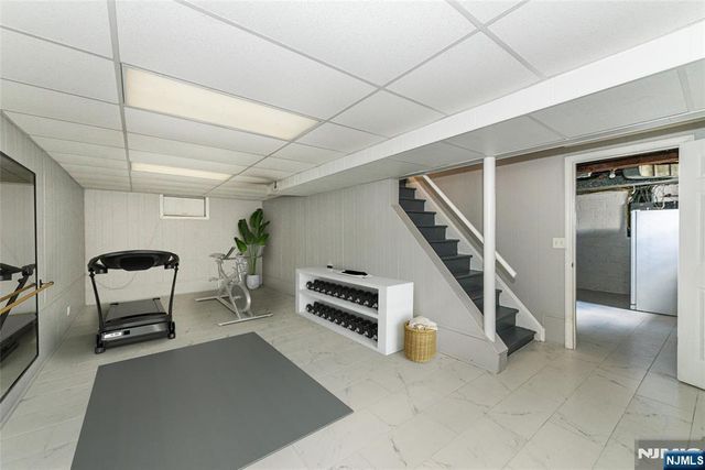 3 Vivian Court, Fair Lawn, NJ 07410