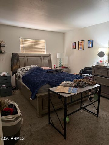 760 E EUGIE Avenue, Phoenix, AZ 85022