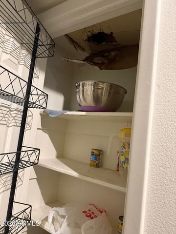 760 E EUGIE Avenue, Phoenix, AZ 85022