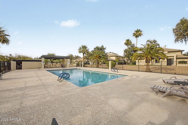 760 E EUGIE Avenue, Phoenix, AZ 85022