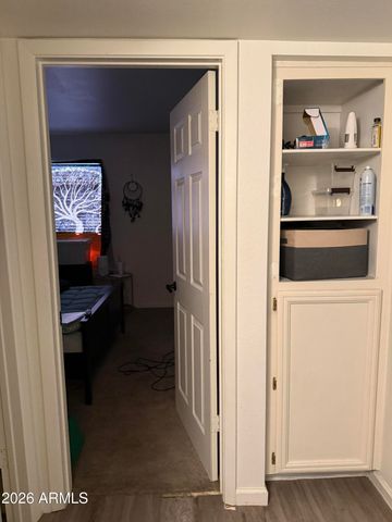 760 E EUGIE Avenue, Phoenix, AZ 85022