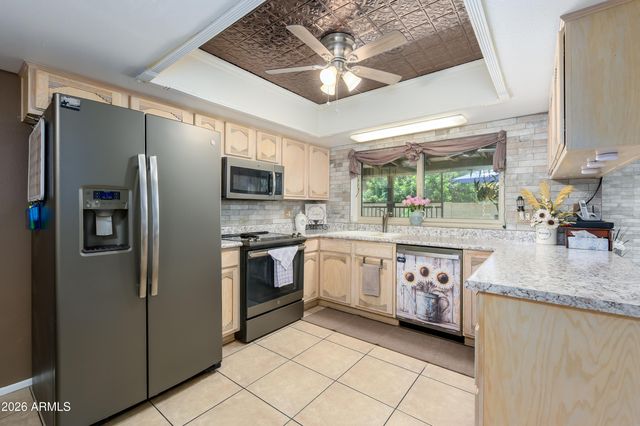 5425 W ALICE Avenue, Glendale, AZ 85302