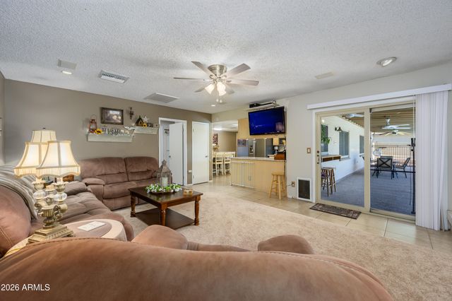 5425 W ALICE Avenue, Glendale, AZ 85302