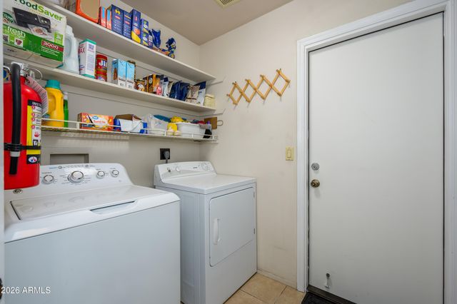5425 W ALICE Avenue, Glendale, AZ 85302