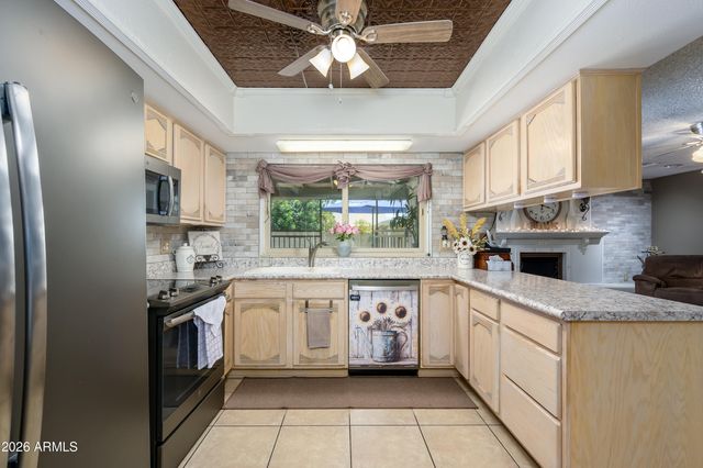5425 W ALICE Avenue, Glendale, AZ 85302