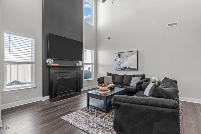 1724 Fairing View Way, Fuquay Varina, NC 27526