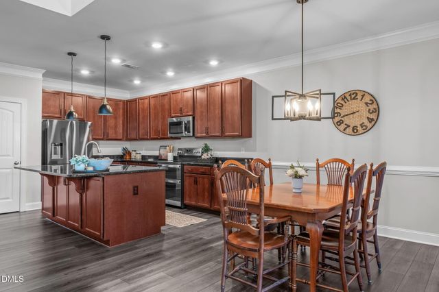 1724 Fairing View Way, Fuquay Varina, NC 27526