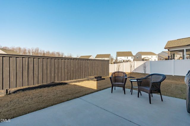 1724 Fairing View Way, Fuquay Varina, NC 27526