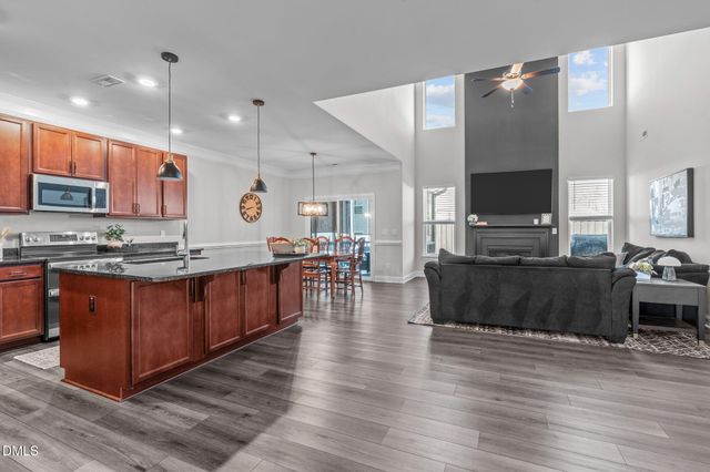 1724 Fairing View Way, Fuquay Varina, NC 27526