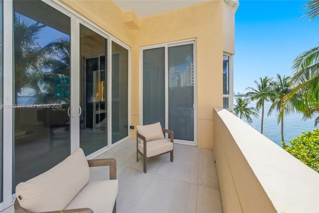 808 Brickell Key Drive 408, Miami, FL 33131