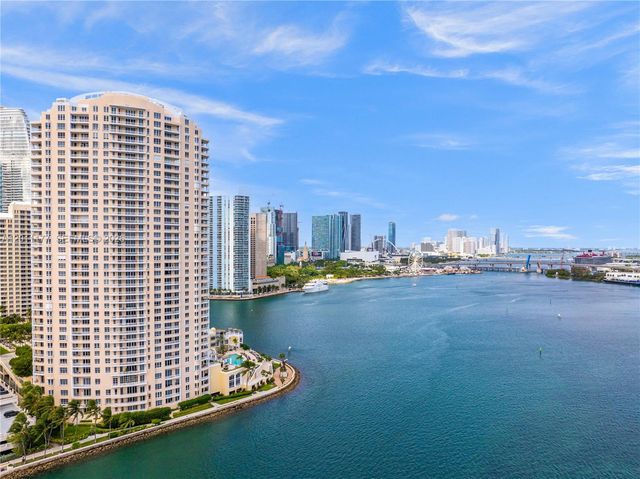 808 Brickell Key Drive 408, Miami, FL 33131