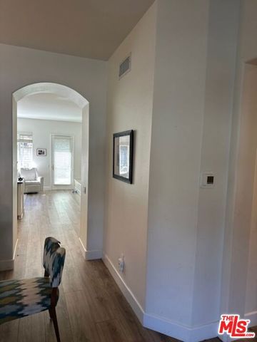 1588 Applefield Street, Newbury Park (thousand Oaks), CA 91320