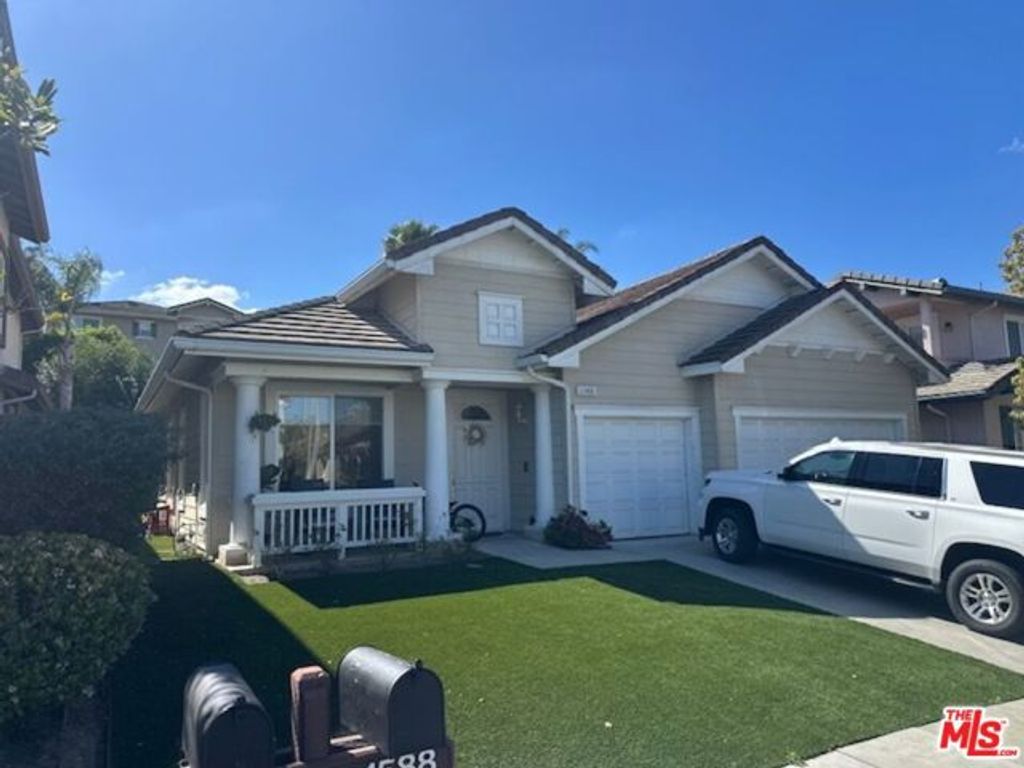 1588 Applefield Street, Newbury Park (thousand Oaks), CA 91320