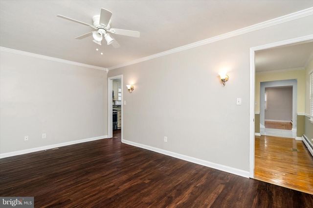 10 GREAT WOODS DR, Ewing, NJ 08618