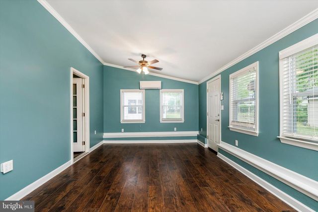10 GREAT WOODS DR, Ewing, NJ 08618