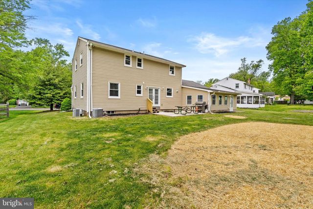 10 GREAT WOODS DR, Ewing, NJ 08618