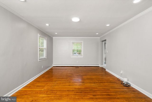 10 GREAT WOODS DR, Ewing, NJ 08618