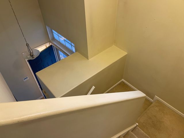 48 W Briarwood Drive, Streamwood, IL 60107