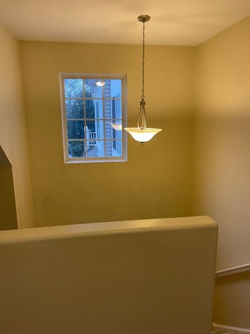 48 W Briarwood Drive, Streamwood, IL 60107