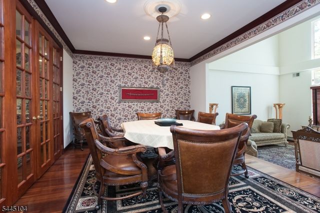 203 Rock Road W, Green Brook Twp., NJ 08812