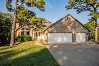8165 Old White River Road, Rogers, AR 72756