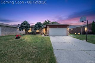 15720 Bono Drive, Clinton Charter Township, MI 48038