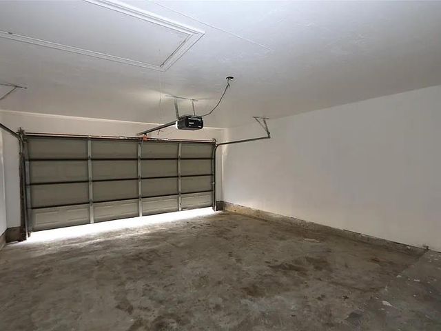 10714 Bayou Place Court, Houston, TX 77099