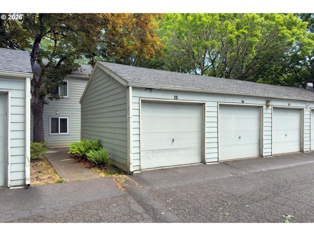 5190 Nw NEAKAHNIE Ave 15, Portland, OR 97229