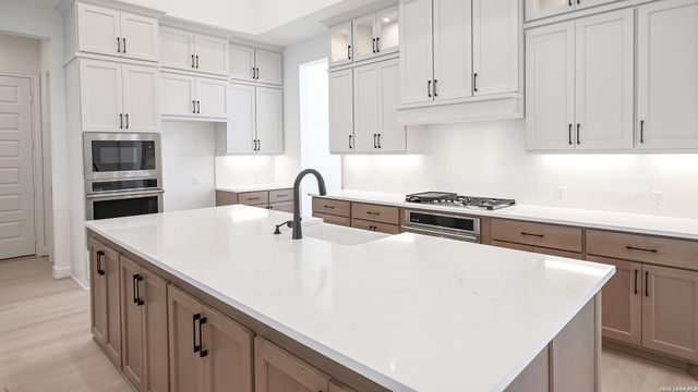 207 Alder Lane, New Braunfels, TX 78132