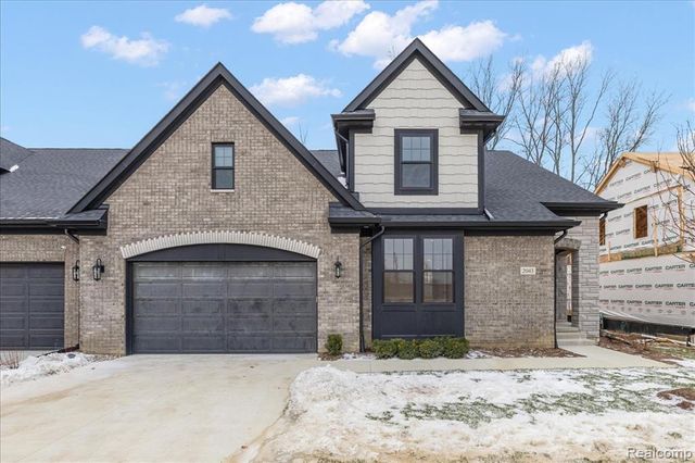 2044 Breckenridge Court, Rochester Hills, MI 48307