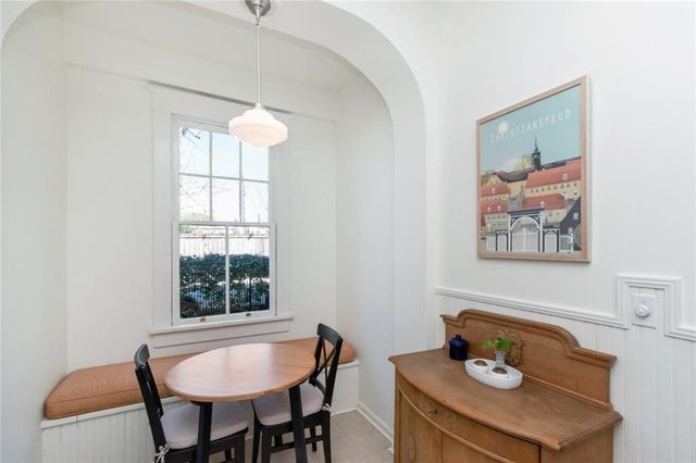 160 Dexter Avenue, Mobile, AL 36604