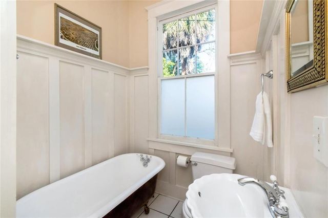 160 Dexter Avenue, Mobile, AL 36604