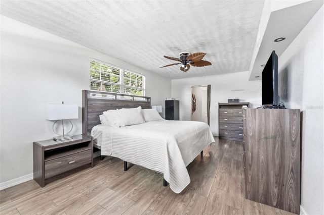 4610 71ST STREET N, St Petersburg, FL 33709