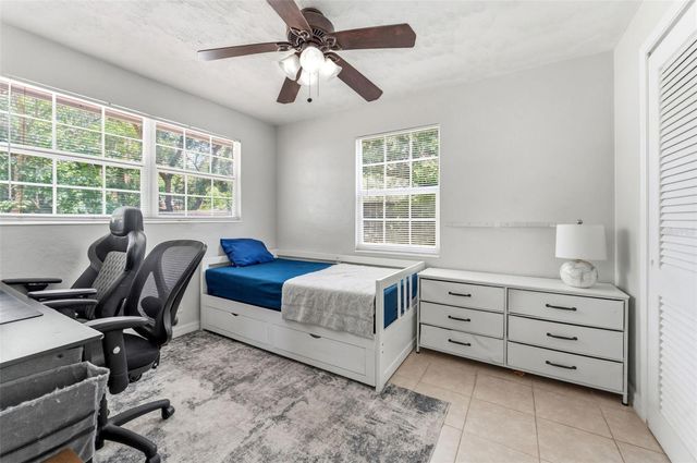 4610 71ST STREET N, St Petersburg, FL 33709