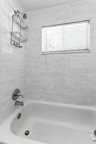 4610 71ST STREET N, St Petersburg, FL 33709