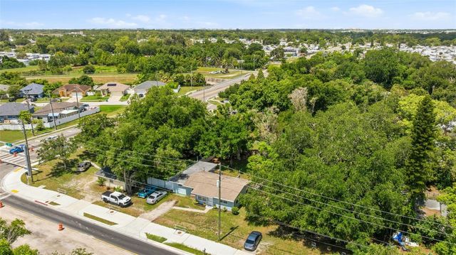 4610 71ST STREET N, St Petersburg, FL 33709